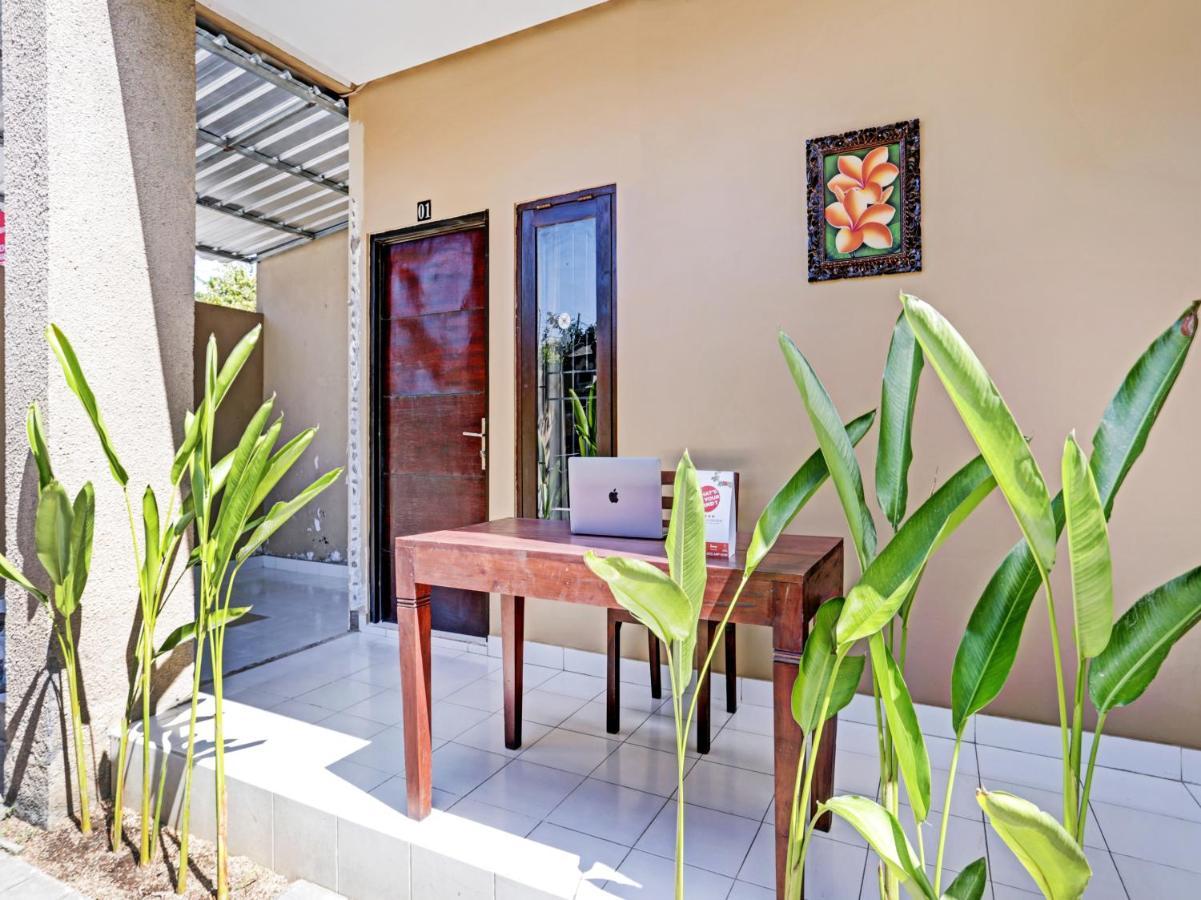 Oyo 90456 Moh Yamin Residence Balian Luaran gambar